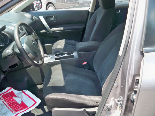 Nissan Rogue 2010 photo 1