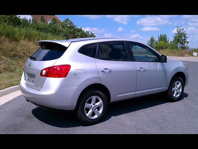 Nissan Rogue 2010 photo 2