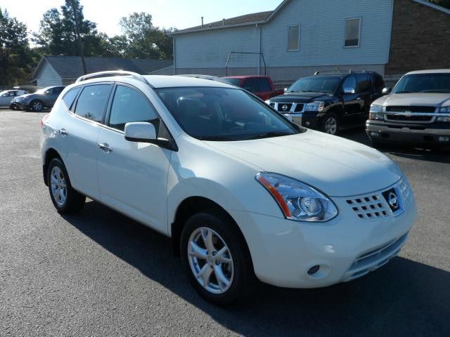 Nissan Rogue 2010 photo 1