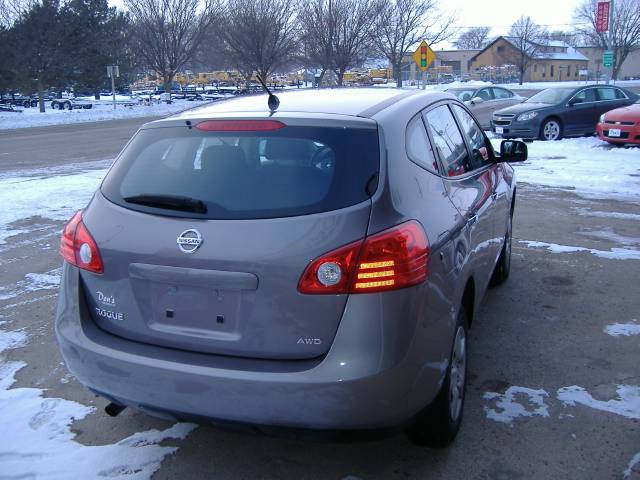 Nissan Rogue 2010 photo 2