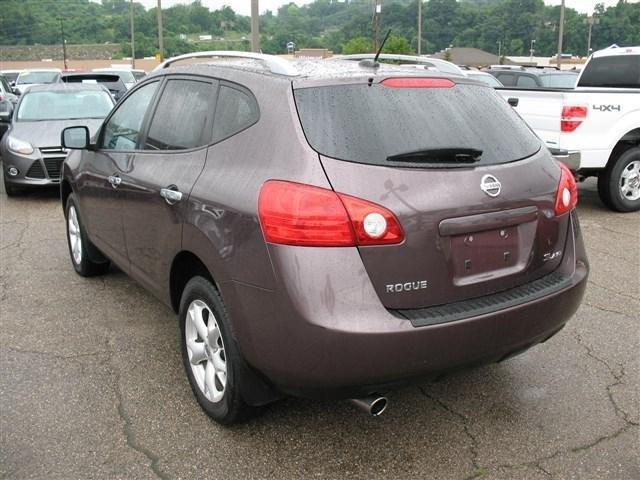 Nissan Rogue 2010 photo 3