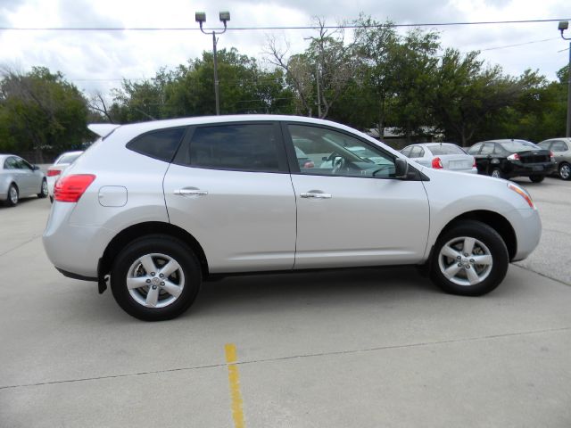 Nissan Rogue 2010 photo 3