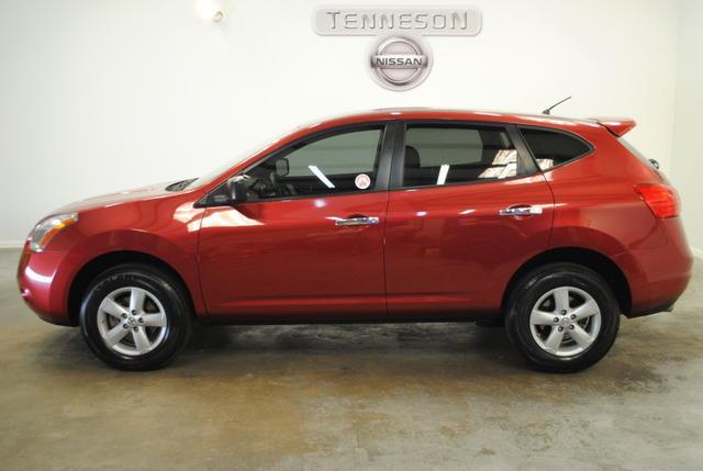 Nissan Rogue 2010 photo 1