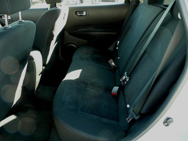 Nissan Rogue 2010 photo 4