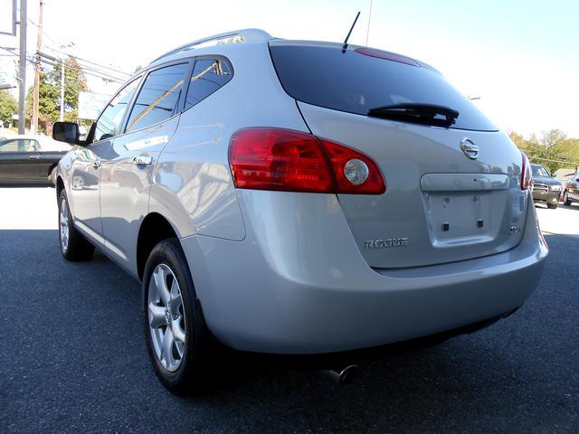 Nissan Rogue 2010 photo 1