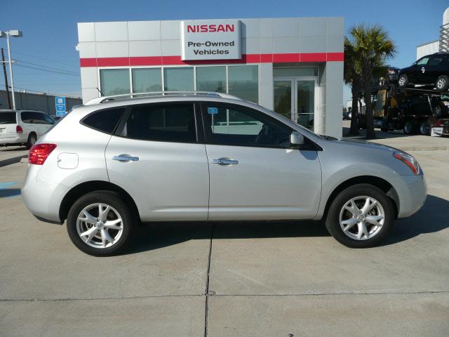 Nissan Rogue LS S Sport Utility