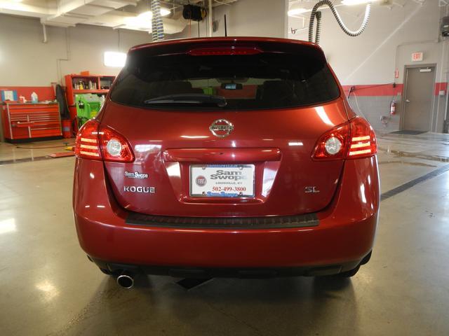 Nissan Rogue 2010 photo 3