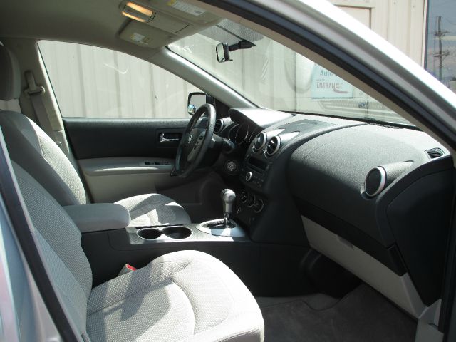 Nissan Rogue 2010 photo 1