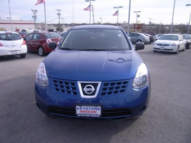 Nissan Rogue 2010 photo 1