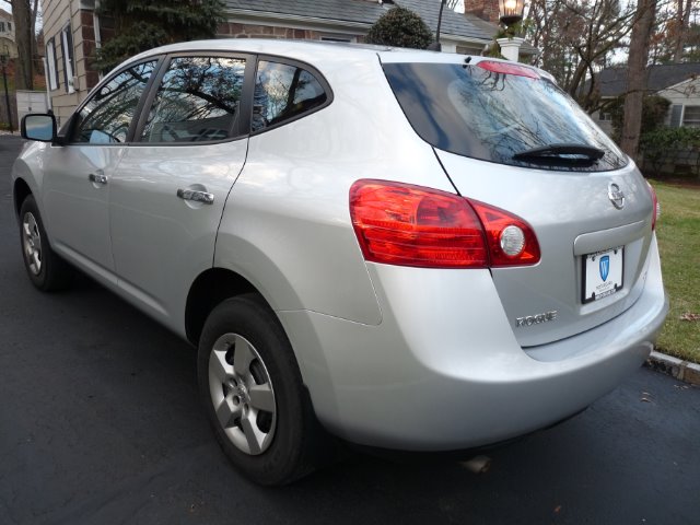 Nissan Rogue 2010 photo 1