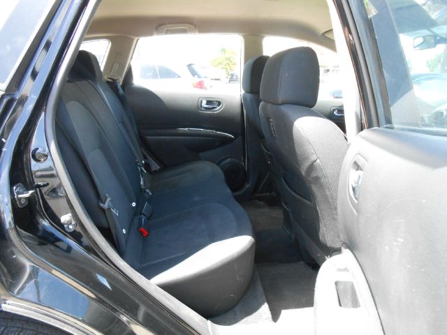 Nissan Rogue 2011 photo 3