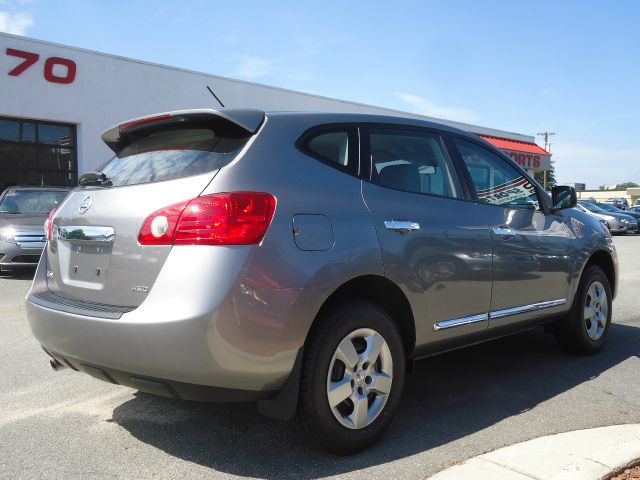 Nissan Rogue 2011 photo 1