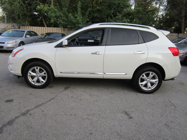 Nissan Rogue 2011 photo 3