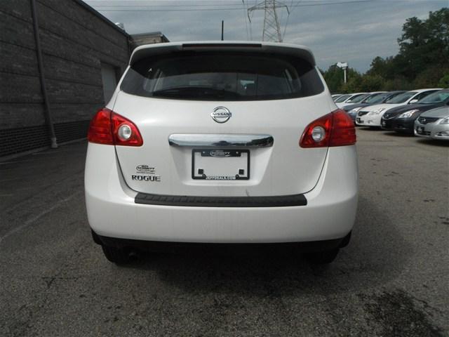 Nissan Rogue 2011 photo 3