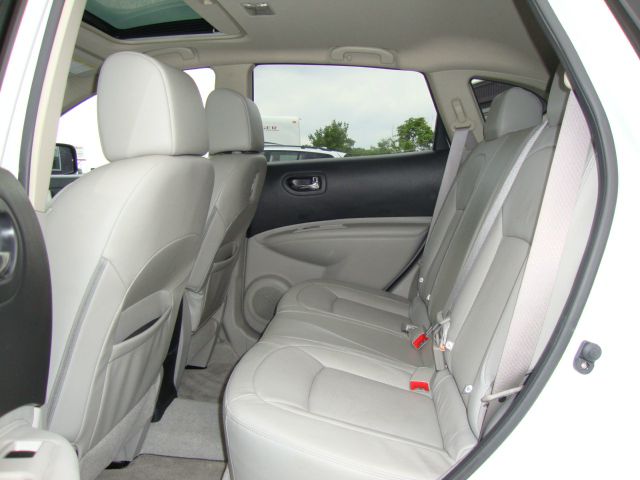 Nissan Rogue 2011 photo 9