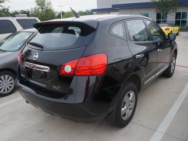 Nissan Rogue 2011 photo 2