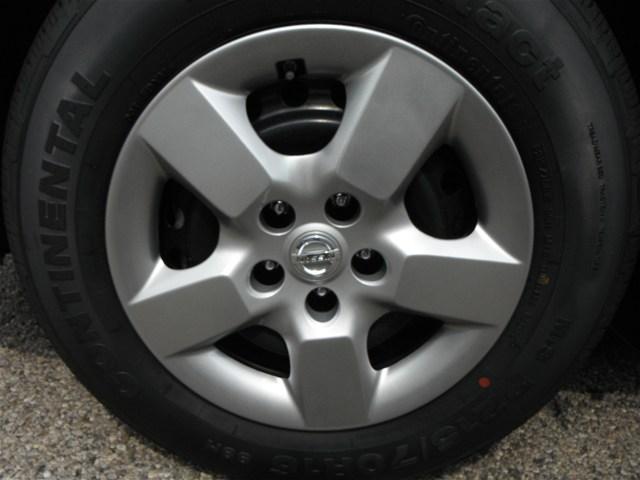 Nissan Rogue 2011 photo 4