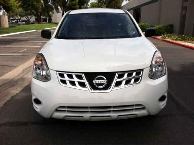 Nissan Rogue 2011 photo 2