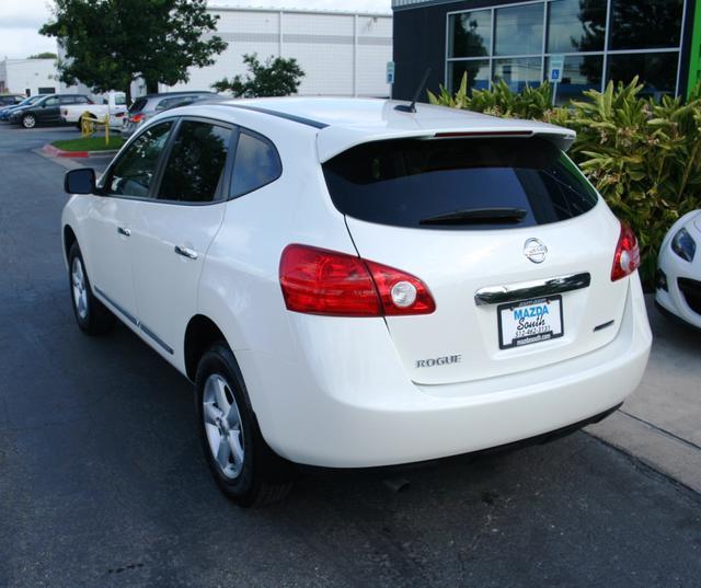 Nissan Rogue 2012 photo 2