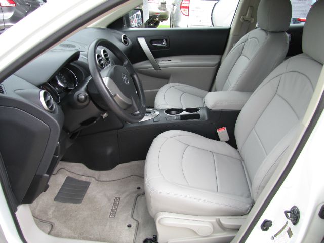 Nissan Rogue 2012 photo 2