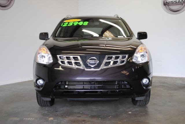 Nissan Rogue 2012 photo 2