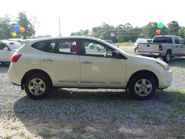 Nissan Rogue Lariat 4x4 Diesel SUV