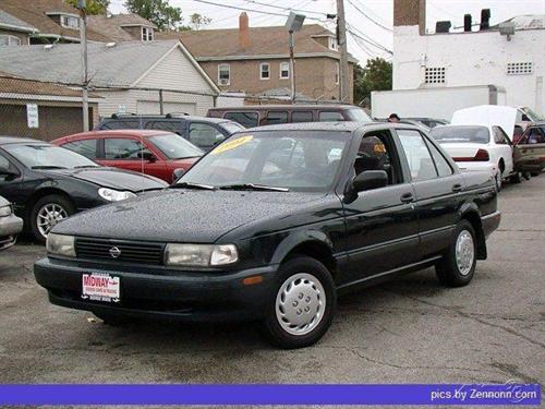 Nissan Sentra 1994 photo 4