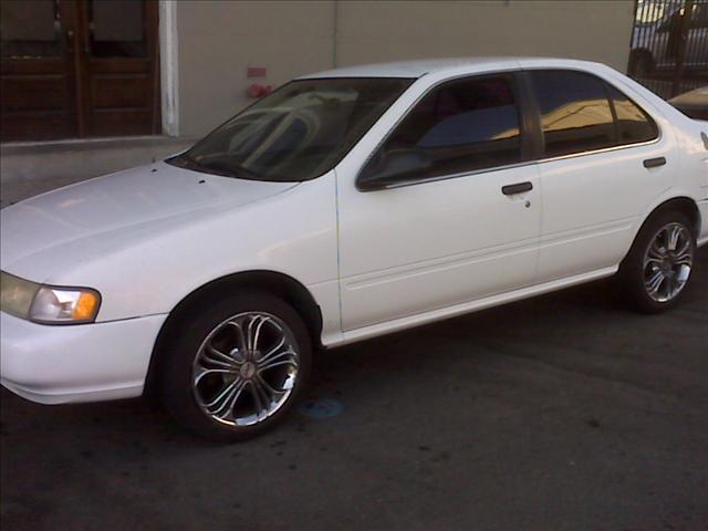 Nissan Sentra Unknown Sedan