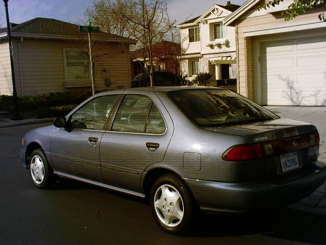 Nissan Sentra 1998 photo 1