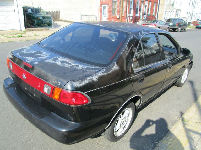 Nissan Sentra 1999 photo 8