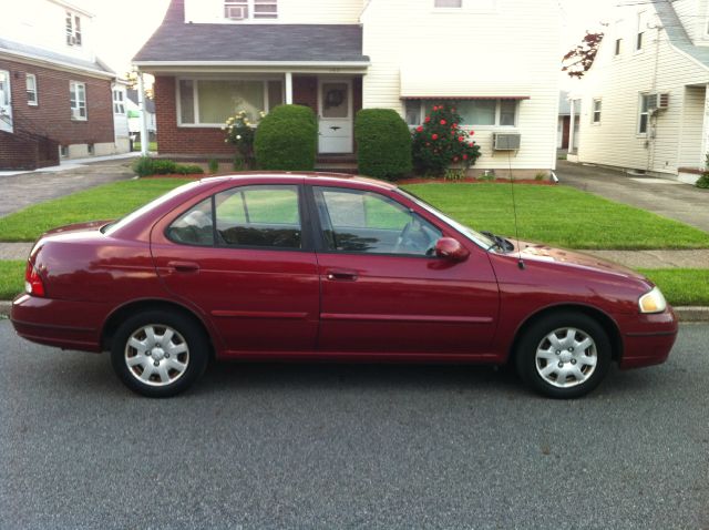 Nissan Sentra 2000 photo 9