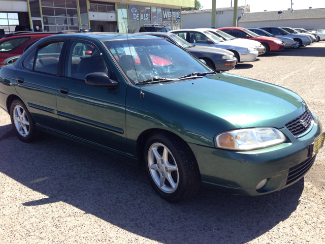 Nissan Sentra 2000 photo 2