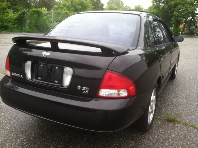 Nissan Sentra 2000 photo 8