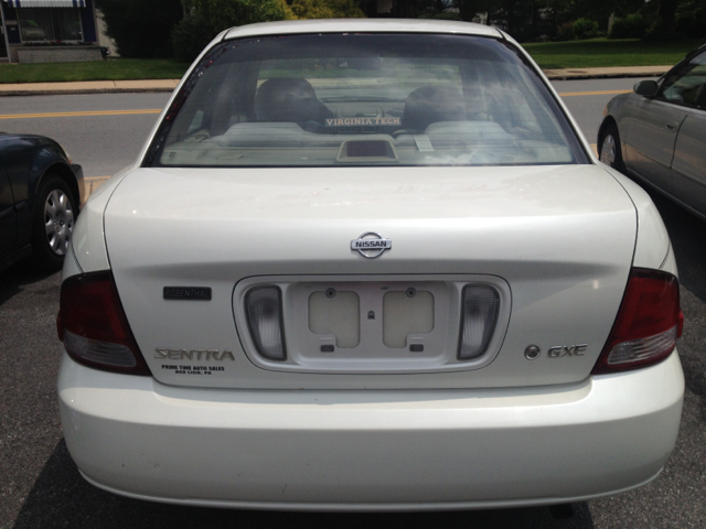 Nissan Sentra 2000 photo 2