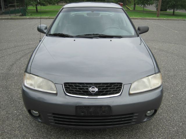 Nissan Sentra 2000 photo 4