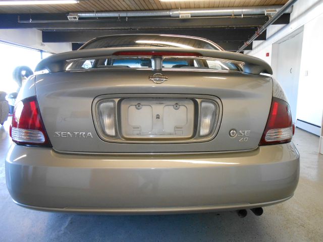 Nissan Sentra 2001 photo 9