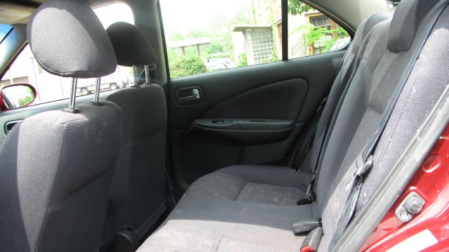 Nissan Sentra 2001 photo 2