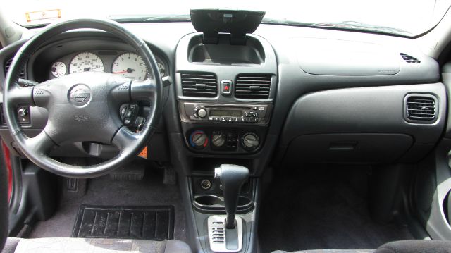 Nissan Sentra 2001 photo 5