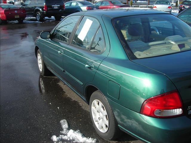 Nissan Sentra 2001 photo 4