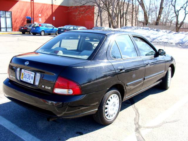 Nissan Sentra 2001 photo 4