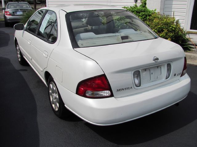 Nissan Sentra 2001 photo 23