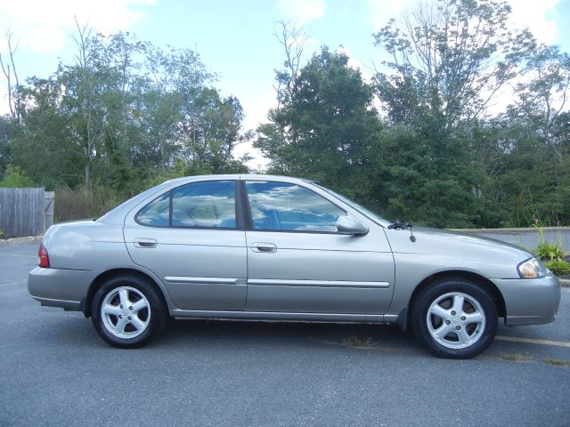 Nissan Sentra 2001 photo 3