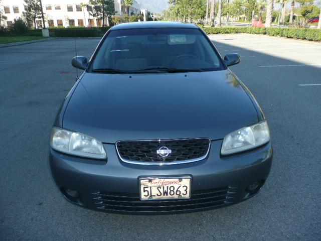 Nissan Sentra 2001 photo 3