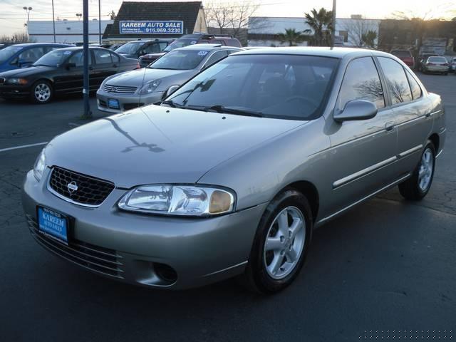 Nissan Sentra 2001 photo 1