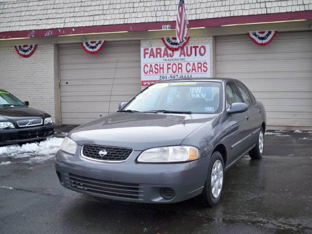 Nissan Sentra 2001 photo 1