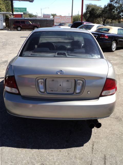 Nissan Sentra 2001 photo 4