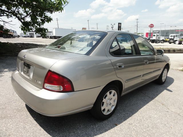 Nissan Sentra 2001 photo 26