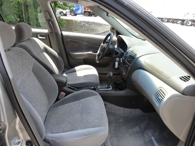 Nissan Sentra 2001 photo 3