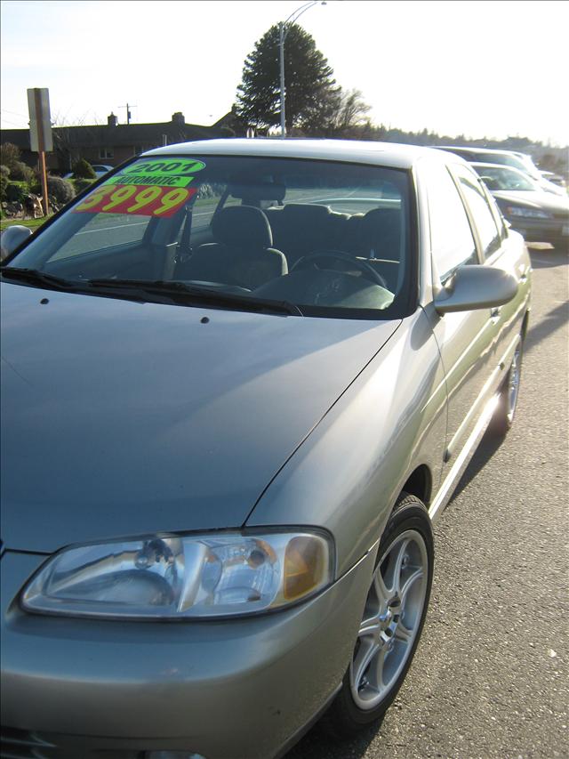 Nissan Sentra 2001 photo 2