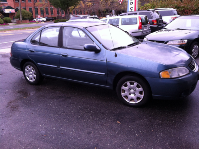 Nissan Sentra 2001 photo 4